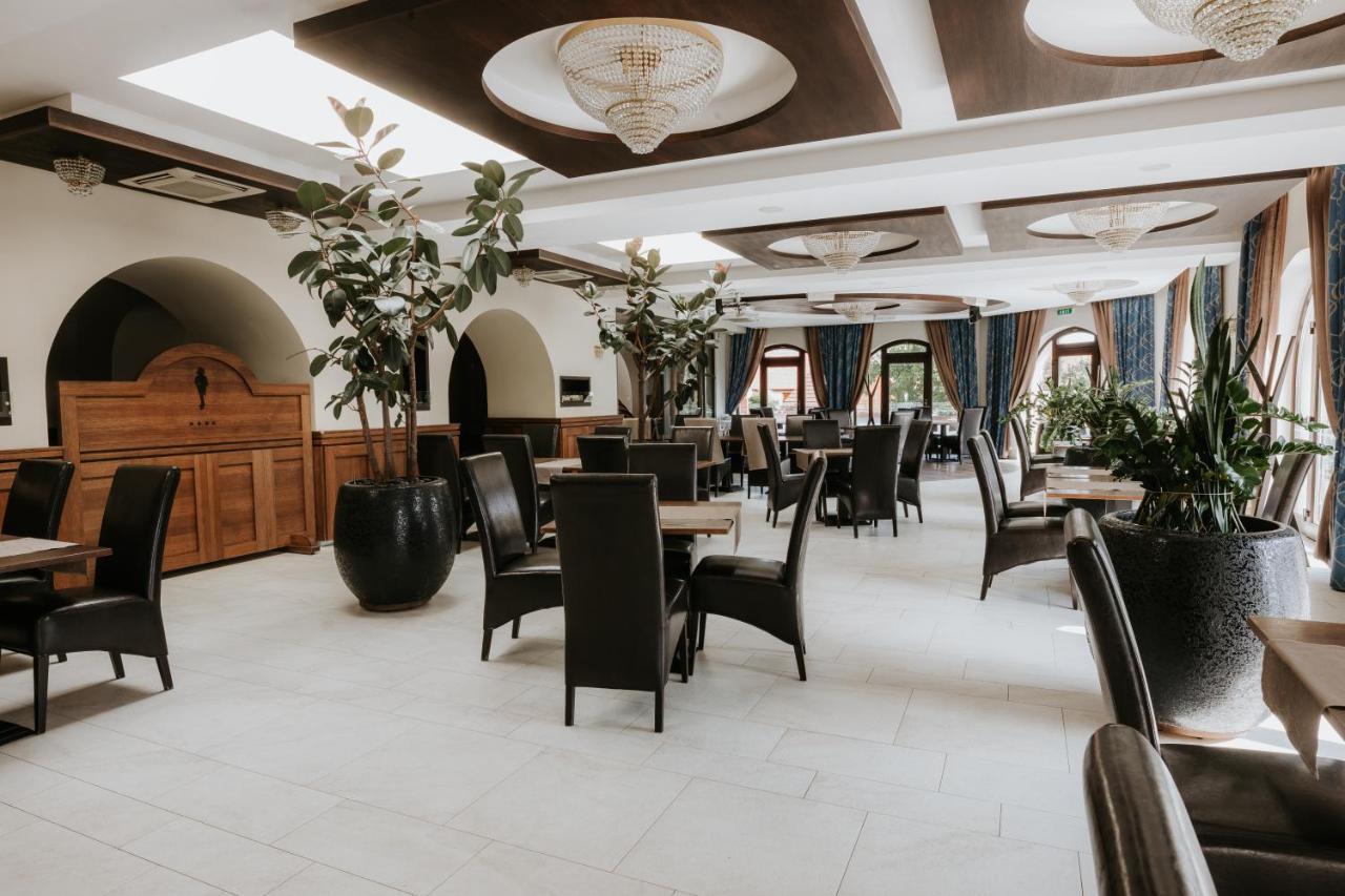 Hotel Bonaparte Košice Eksteriør billede