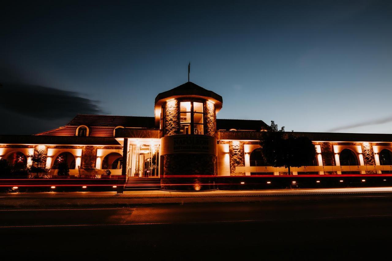Hotel Bonaparte Košice Eksteriør billede