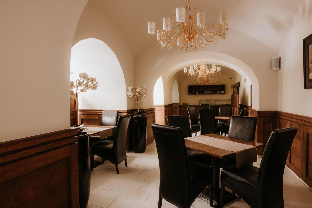 Hotel Bonaparte Košice Eksteriør billede