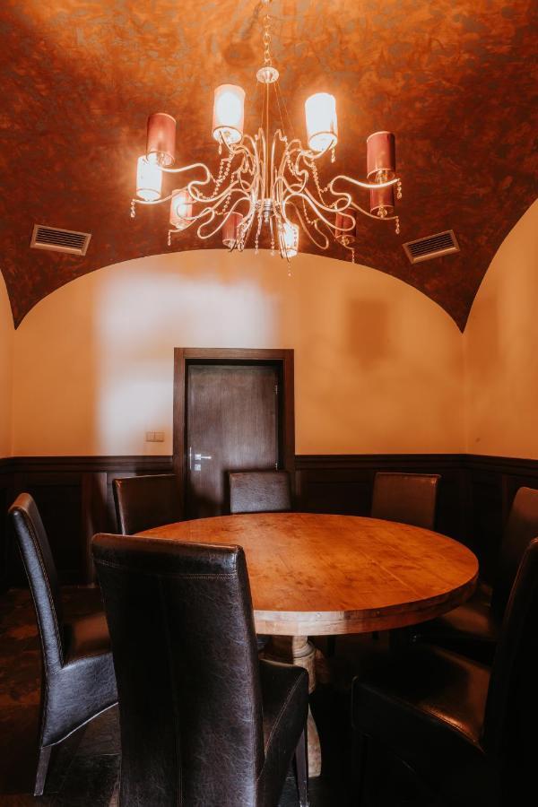 Hotel Bonaparte Košice Eksteriør billede