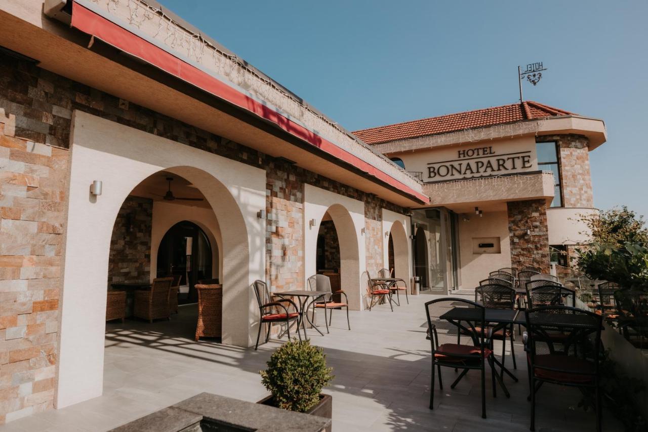 Hotel Bonaparte Košice Eksteriør billede