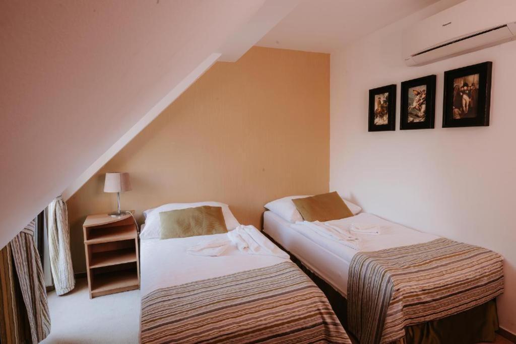 Hotel Bonaparte Košice Eksteriør billede